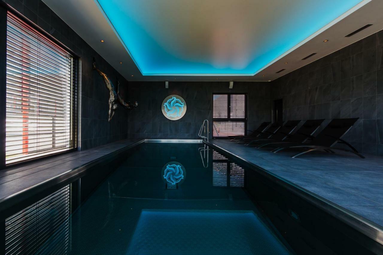 Barok Hotel And Apartments Братислава Экстерьер фото